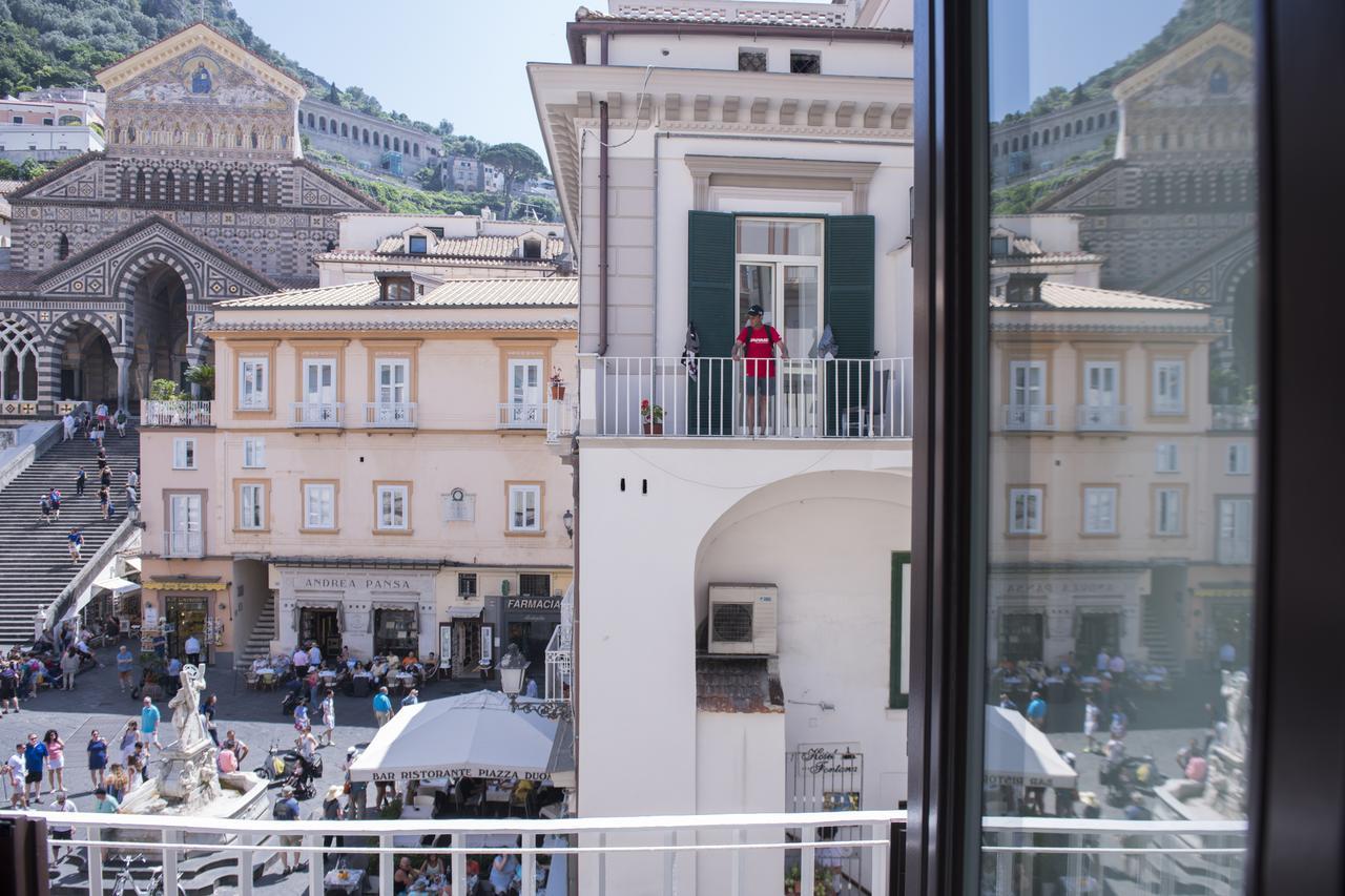 Hotel La Bambagina Amalfi Exterior foto